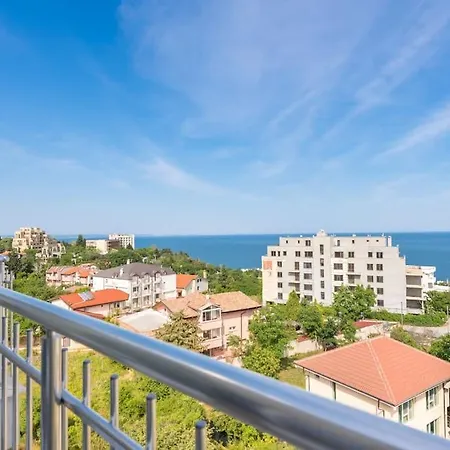Appartement Sea View Apt Near Kabakum Beach