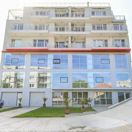 Sea View Apt Near Kabakum Beach Апартаменты Варна