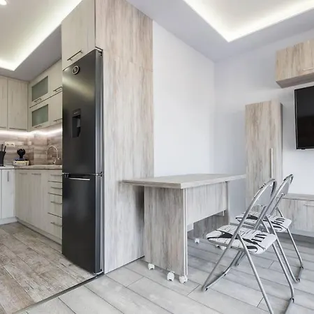 Sea View Apt Near Kabakum Beach Апартаменты