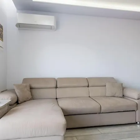 Sea View Apt Near Kabakum Beach *